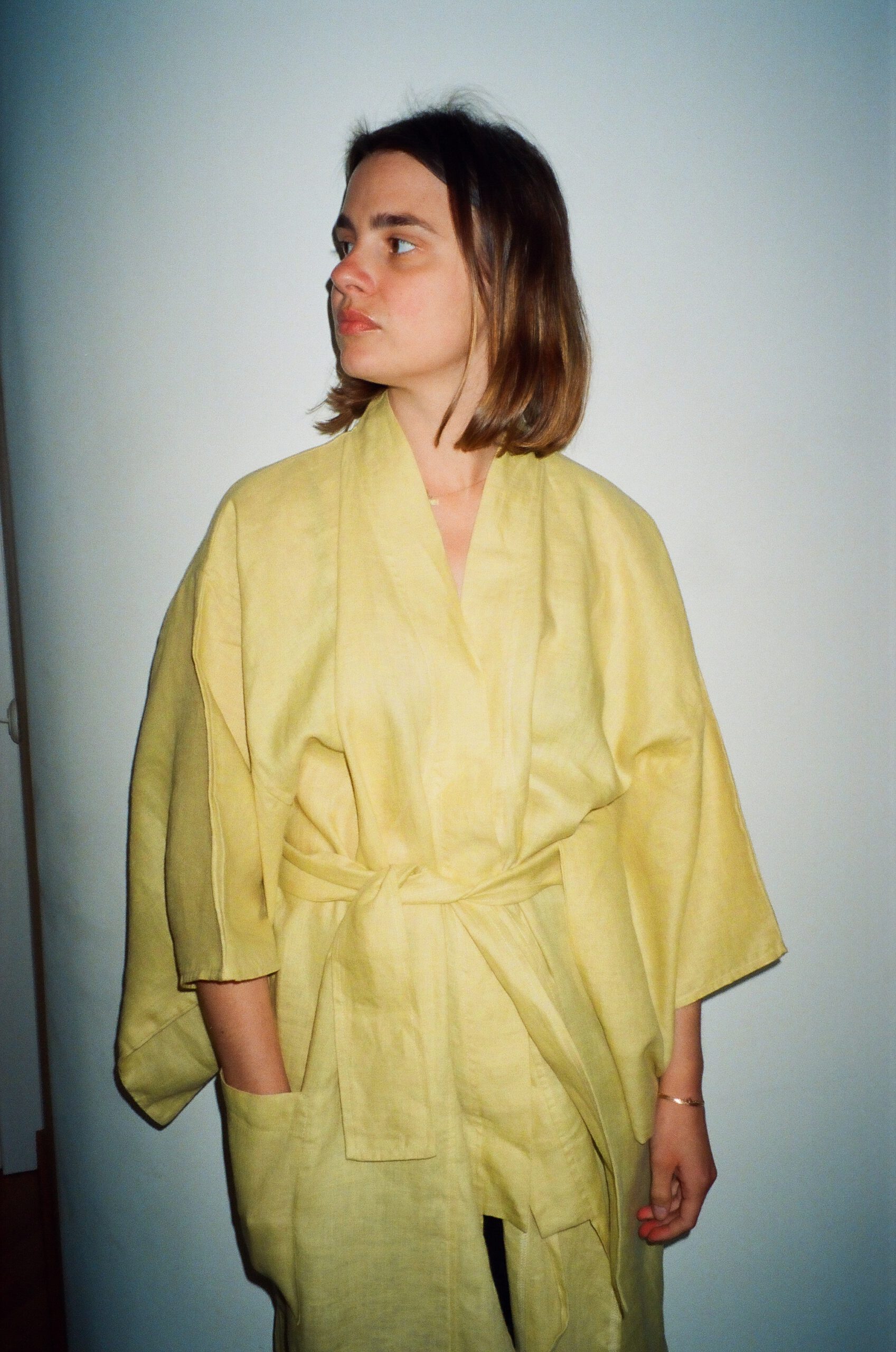 Kimono żółte uszyte ze 100% zmiękczonego lnu